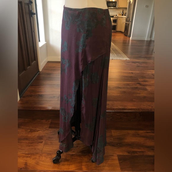 Free People Plum Maxi High-Low Skirt with Teal Floral Print - Picture 3 of 5